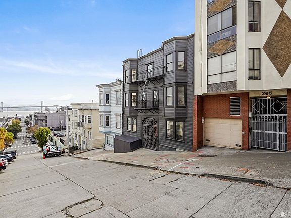 3rd image of 359 Vallejo St APT 2