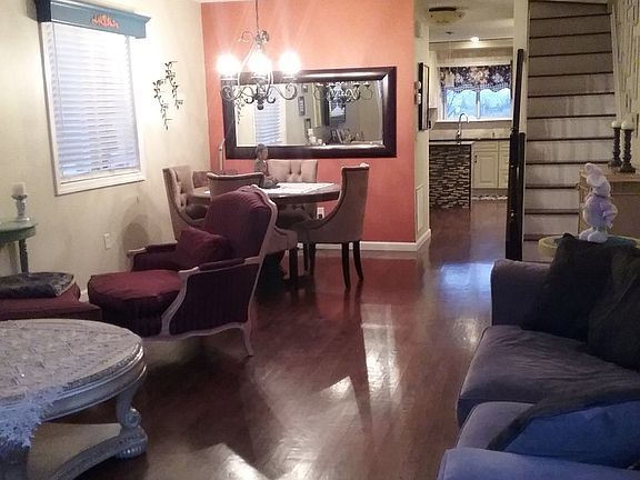 Living room/Dining Room