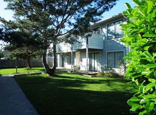 2818 W Maplewood Ave APT 102, Bellingham, WA 98225
