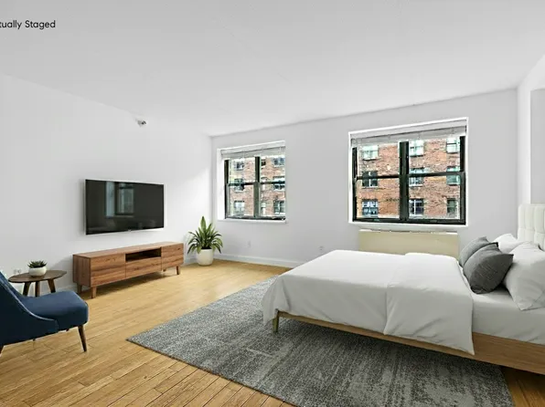 516 West 47th Street image 1 of 11