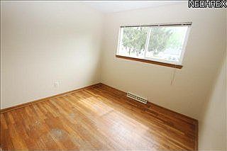 5th image of 38207 Laura Dr