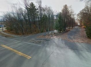 15 Abenaukee Dr, Wolfeboro, NH 03894