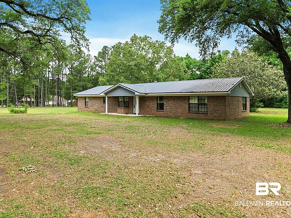 3rd image of 13653 Roberts Rd