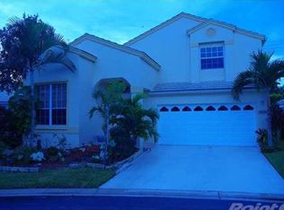 9508 NW 8th Cir, Plantation, FL 33324