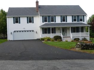 95 Legate Hill Rd, Leominster, MA 01453