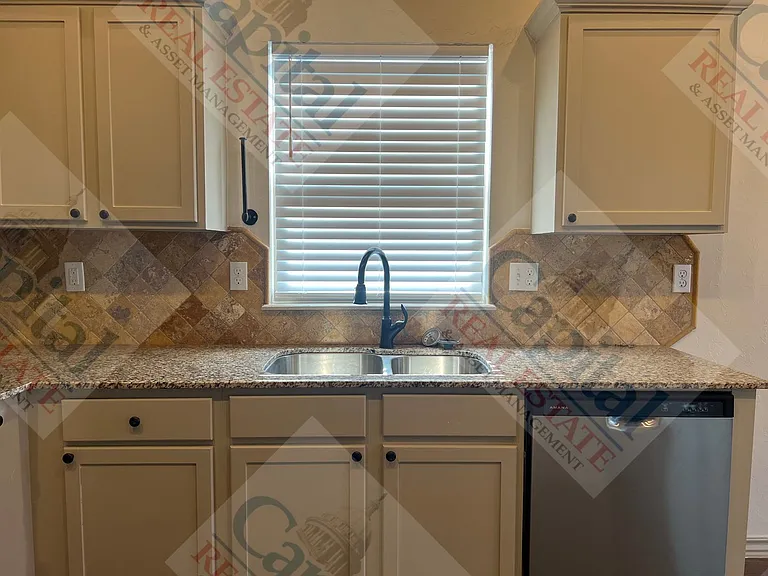 20630 Frontier Pl — Photo 8