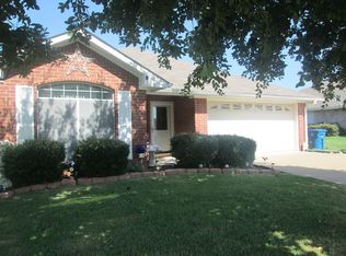 209 Ash Dr, Bullard, TX 75757