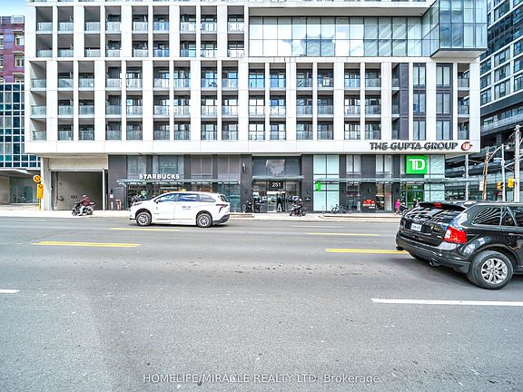 4th image of 251 Jarvis St #3512