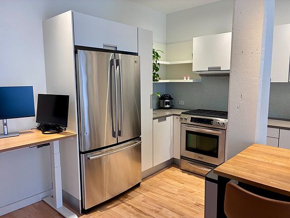 5th image of 346-354 Congress St #311