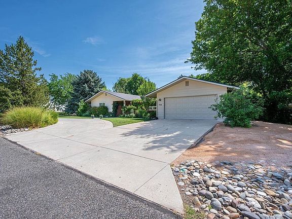 3rd image of 724 Wedge Dr