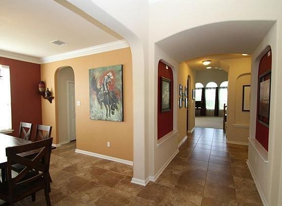 2nd image of 1116 Willowbrook Dr