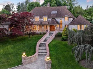 5 Flagler Dr, Rye, NY 10580