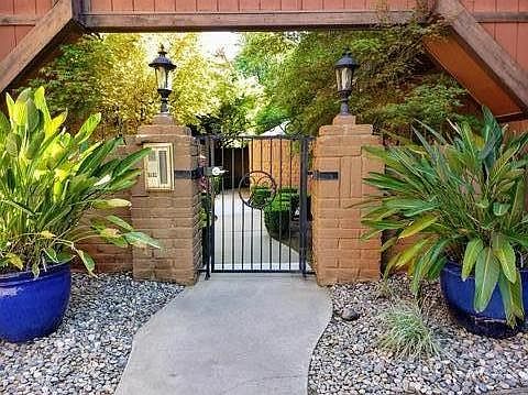 Front entrance gate
