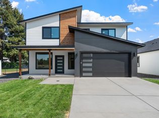 504 N Moen Ln, Greenacres, WA 99016
