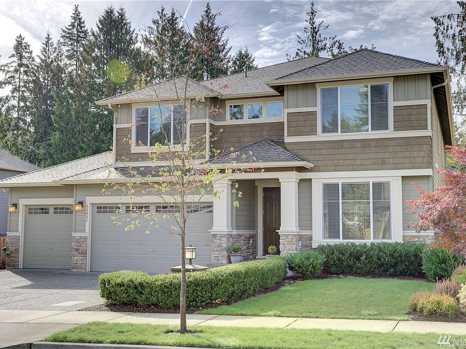 1st image of 23651 NE 15th Pl