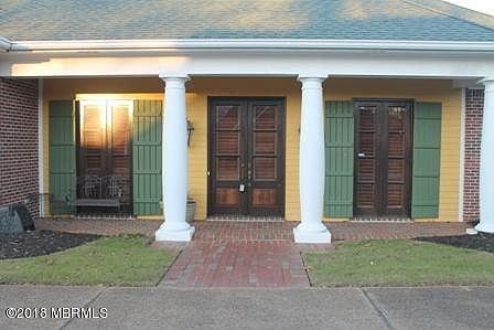 2nd image of 499 Saddlebrook Dr