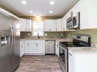 4612 SW 6th St, Des Moines, IA 50315