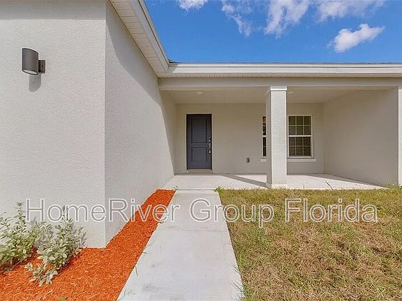 3rd image of 1526 Knotty Pine Ave