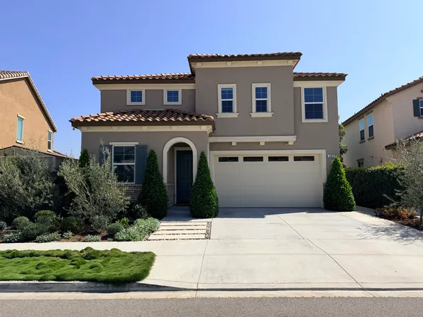 385 Eureka Dr, Santa Paula, CA 93060