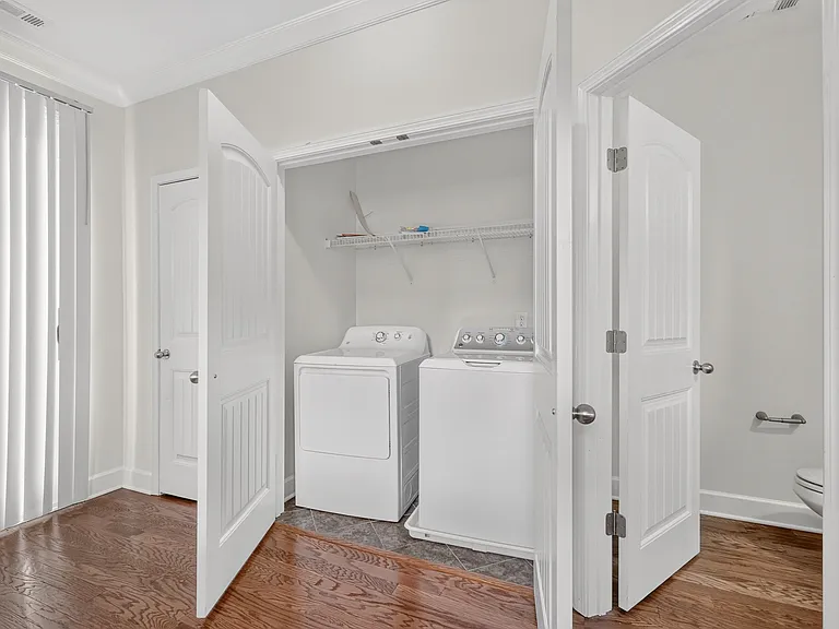 2116D Acklen Ave — Photo 7