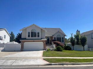1086 E 11780 S, Sandy, UT 84094
