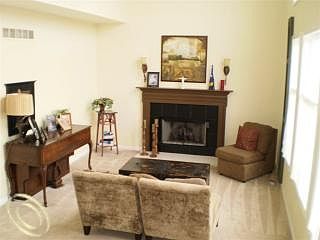 3rd image of 1132 Shetland Dr