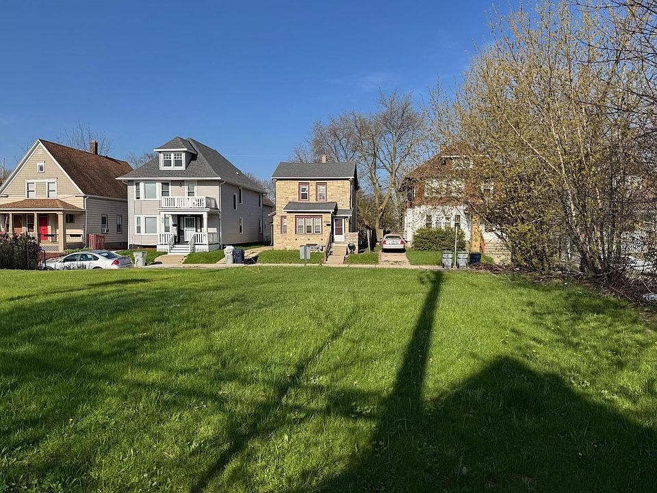 2nd image of 2640 N HUBBARD STREET