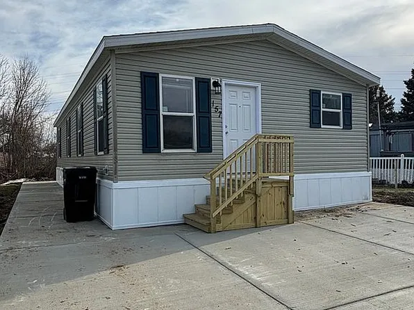 157 Wallasey Dr SW, Grand Rapids, MI 49548