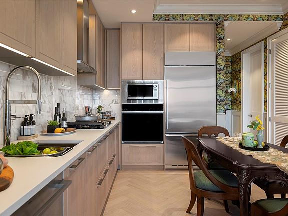 4th image of 427 Lampson St #314