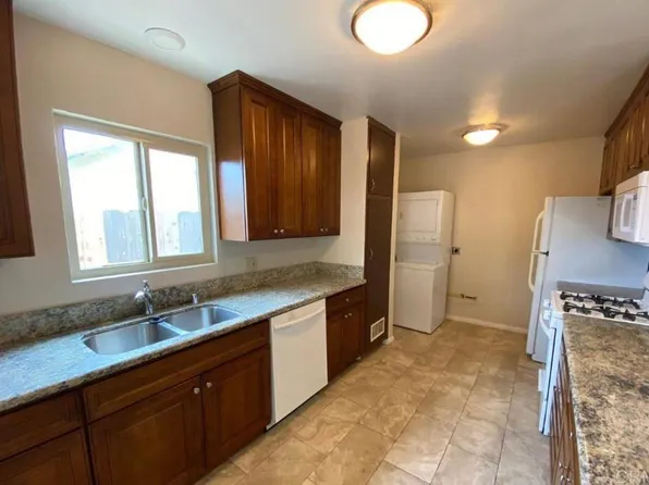 558 12th St, Imperial Beach, CA 91932