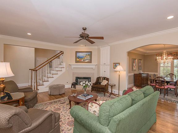 3rd image of 741 Whispering Marsh Dr