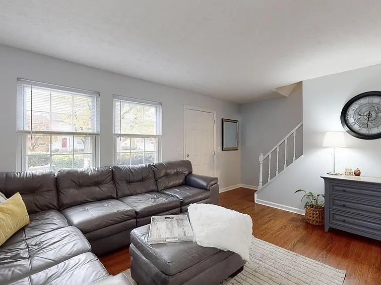 7509 Kingsgate Way — Photo 35