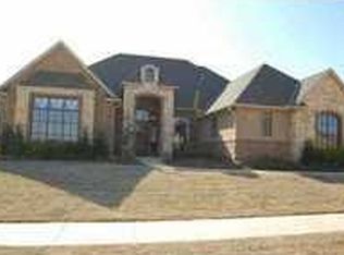401 Old Home Pl, Yukon, OK 73099