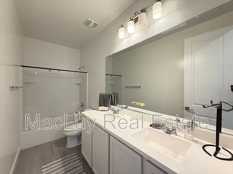 10312 E Revolution Dr — Photo 24
