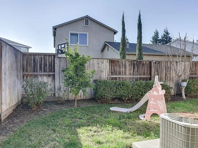 2342 Mountain Springs Dr — Photo 24