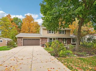 4251 S Church DRIVE, New Berlin, WI 53151