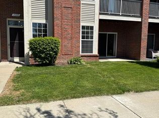 15269 Yale Dr, Clinton Township, MI 48038