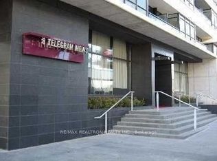 8 Telegram Mews #305, Toronto, ON M5V 3Z5