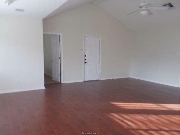 2nd image of 1212 Neal Pickett Dr