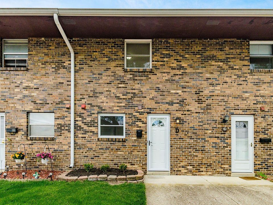 1st image of 1308 Woodbrook Ln #D