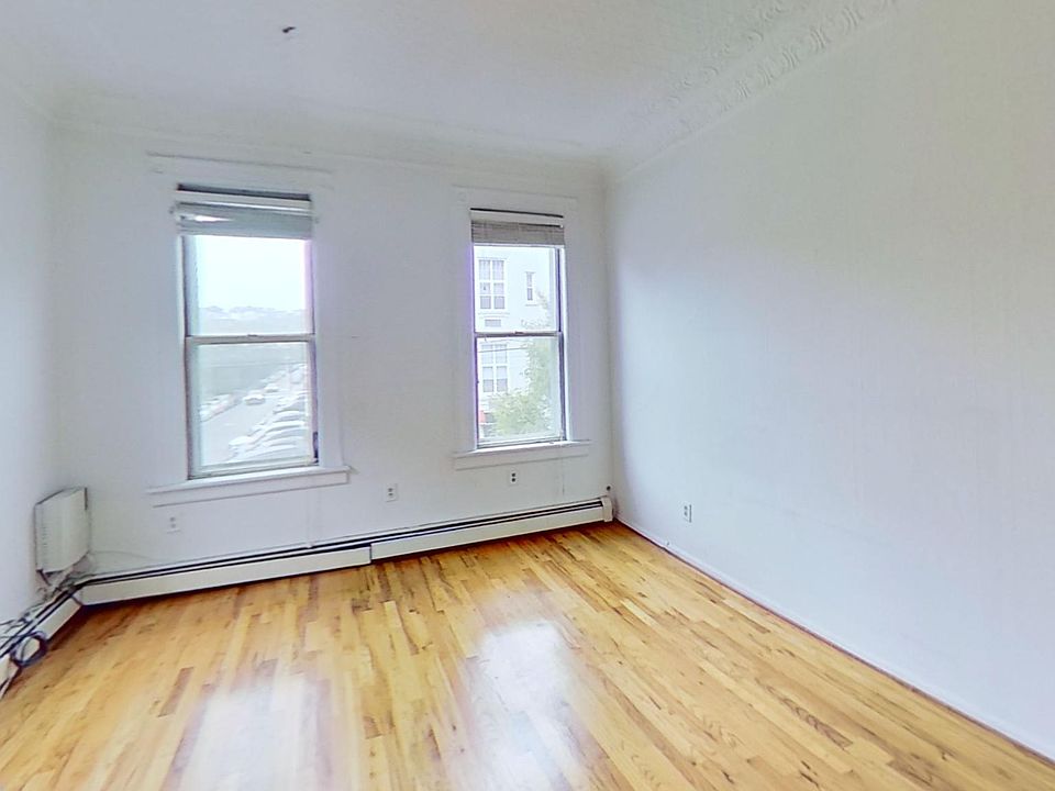 700 Grand St Hoboken NJ Zillow