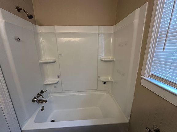 5th image of 1518 Stansfield Dr