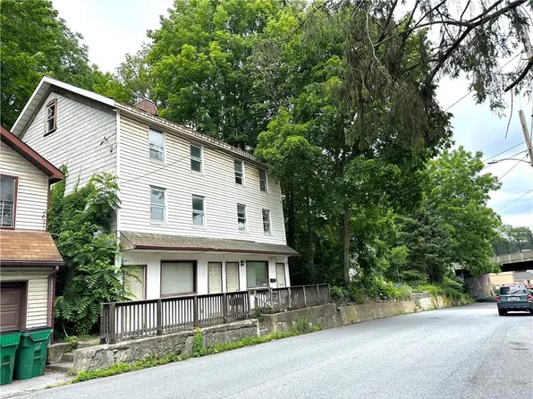 19 Vineyard Avenue, Highland, NY 12528