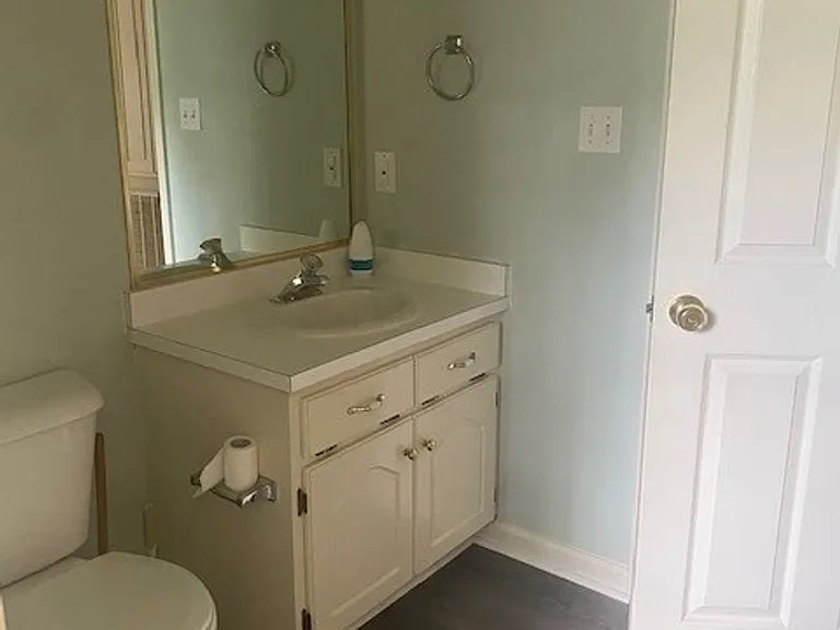 105 Labonte Dr — Photo 16