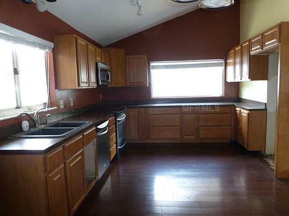 5th image of 6561 Whirlaway Cir