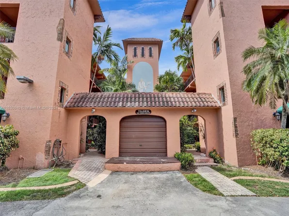 620 Tennis Club Dr APT 107, Fort Lauderdale, FL 33311