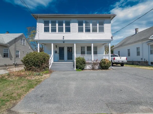 30 Sunnymeade Ave #1, Chicopee, MA 01020