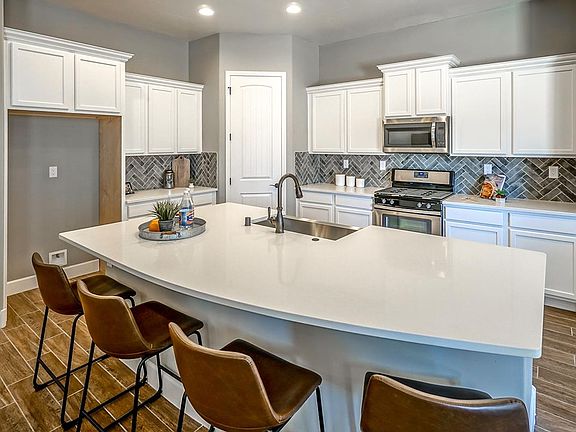 Kitchen - Ella Lomas Encantadas