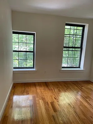 Rented by Bedford Brownstone Realty | media 17