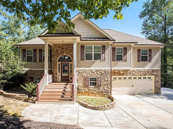 7191 Tara Dr, Villa Rica, GA 30180